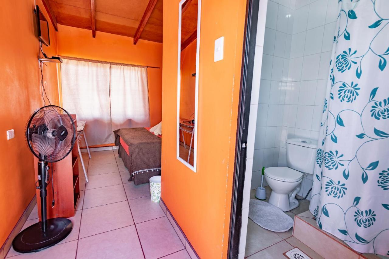 Hostal Nuevo Sol Y Viento Ostello San Pedro De Atacama Esterno foto